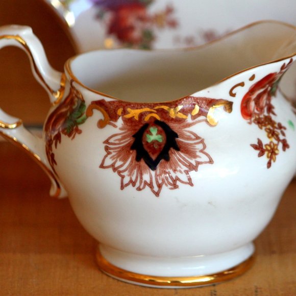 Vintage Royal Tara Ireland Fine Bone China Sugar Creamer Cake Serving Plate - Picture 9 of 13